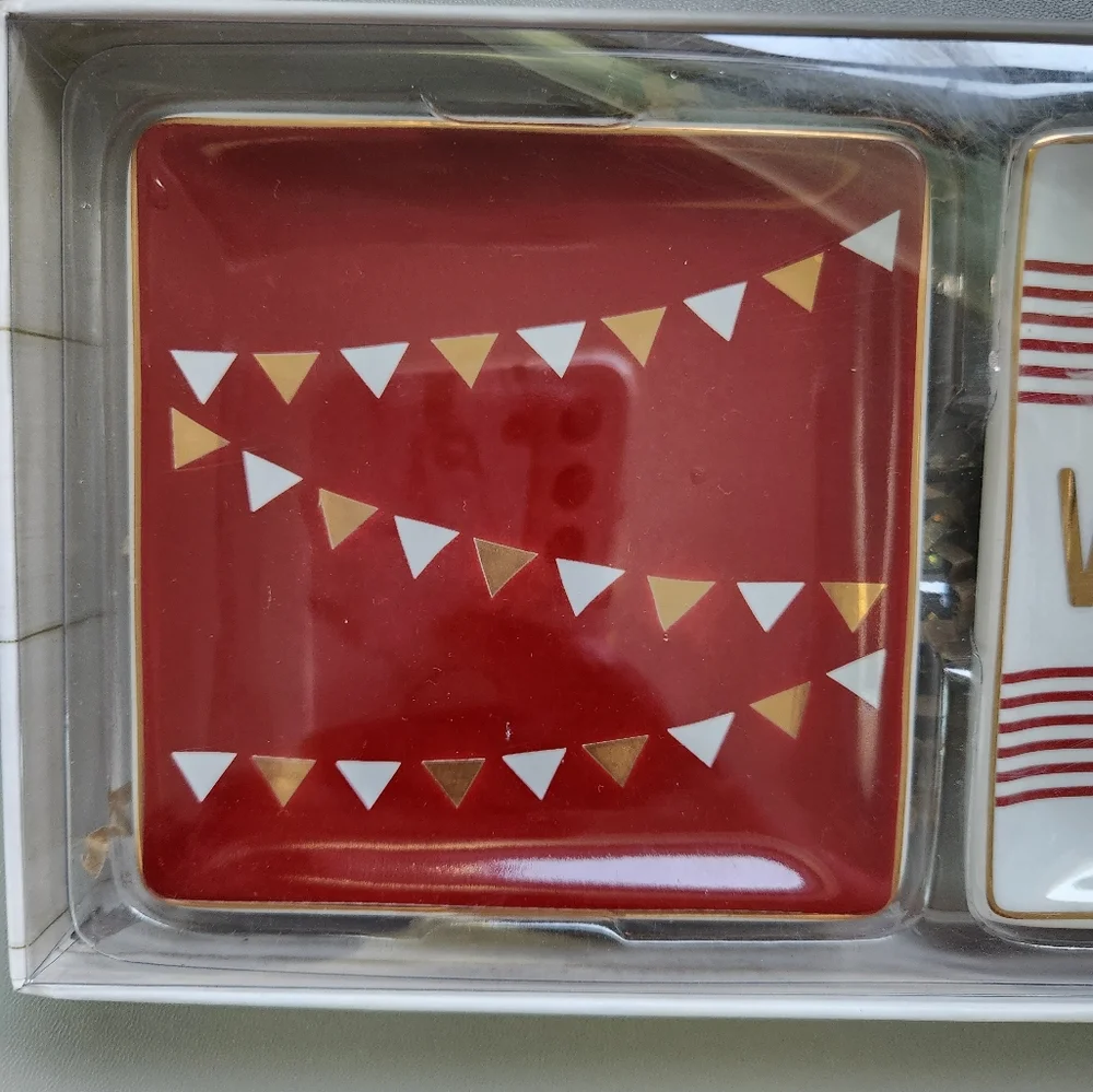 DOGHAUS Vote Dog Set of 3 Catch-All Trays Trinket Jewelry Keys Red White Blue